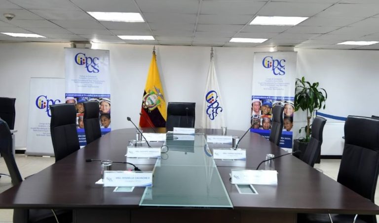 El pleno del Consejo de Participación Ciudadana deberá conocer el contenido de una sentencia de acción de protección y resolver qué hará con el concurso de renovación del Consejo Nacional Electoral. Alfredo Cárdenas/ EL UNIVERSO. Foto: El Universo